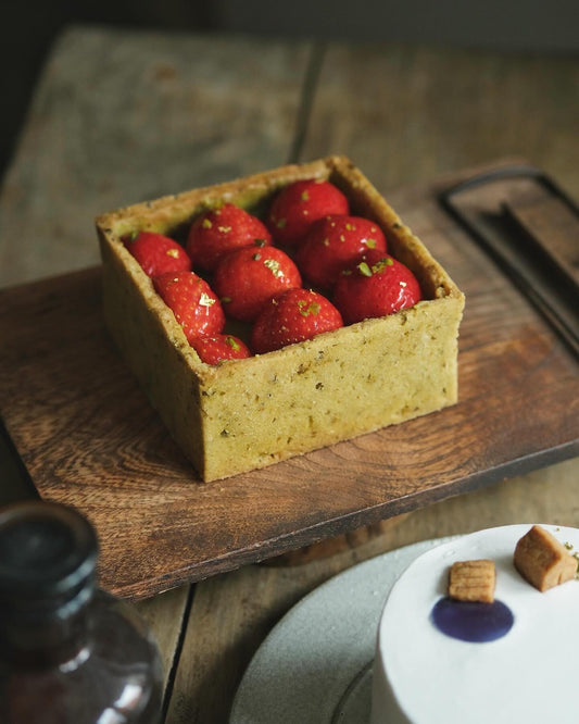 【季節限定】草莓盒子｜純素甜王草莓開心果撻